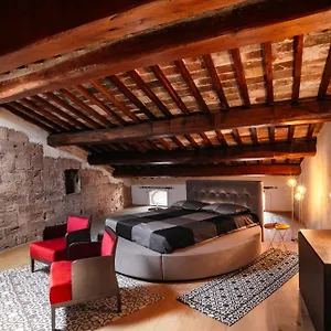 https://palazzo-galganetti-betti.it-tuscanyhotel.com